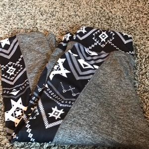 Euc lularoe jade Capri workout leggings large